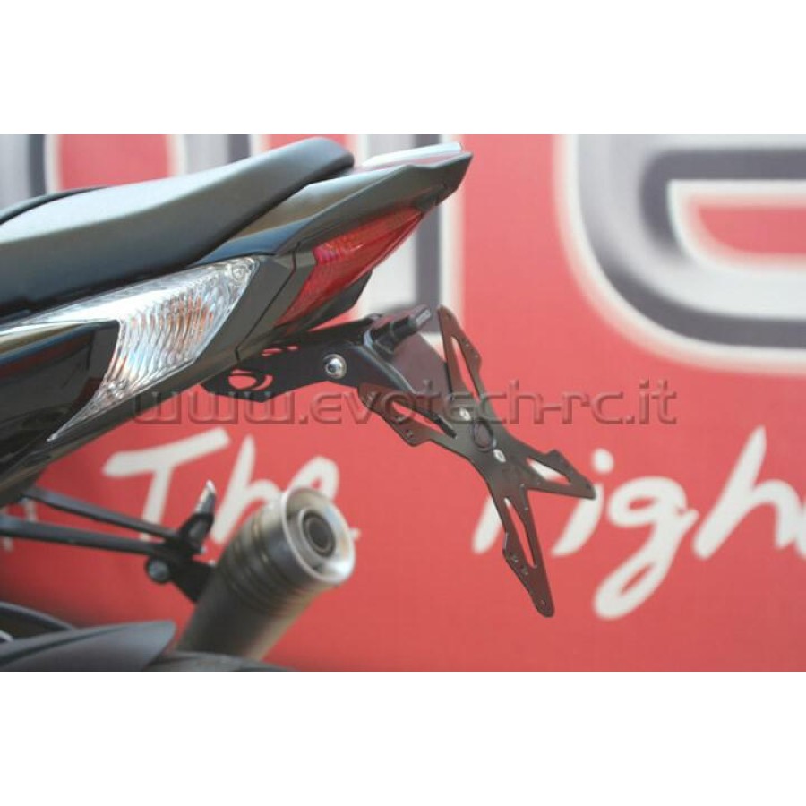 ΒΑΣΗ ΠΙΝΑΚΙΔΑΣ EVOTECH ΓΙΑ SUZUKI GSX-R 1000 '09-'15