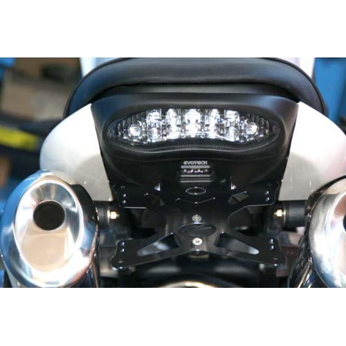 ΒΑΣΗ ΠΙΝΑΚΙΔΑΣ EVOTECH ΓΙΑ TRIUMPH SPEED TRIPLE '08-'10