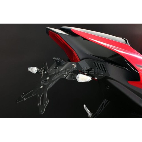 ΒΑΣΗ ΠΙΝΑΚΙΔΑΣ EVOTECH ΓΙΑ YAMAHA R1 '15-'16