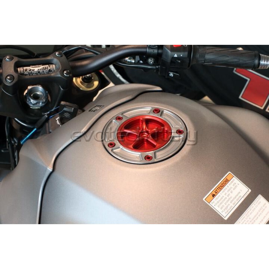 ΤΑΠΑ ΒΕΝΖΙΝΗΣ EVOTECH ΓΙΑ SUZUKI