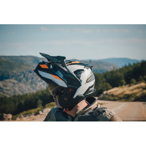 ΚΡΑΝΟΣ NEXX X.LIFECOUNTRY TERRA WHITE / ORANGE MATT (CARBON FIBER)